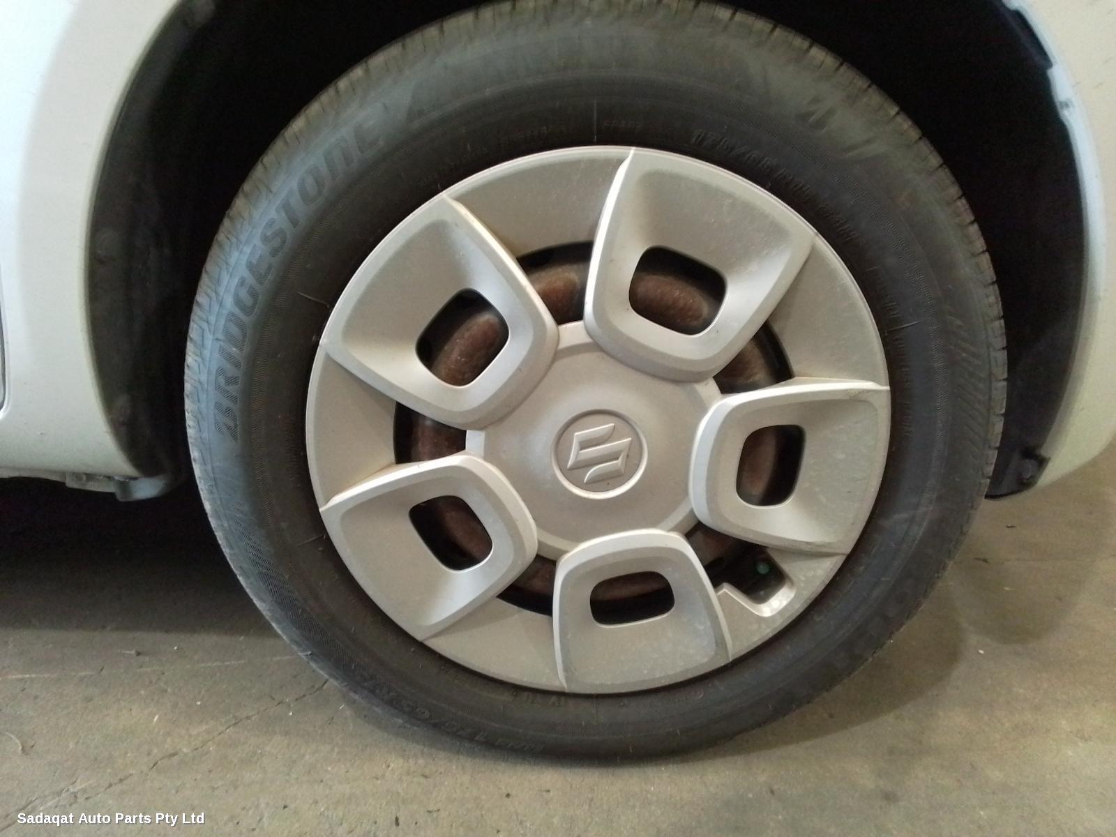 Suzuki Ignis Right Headlamp