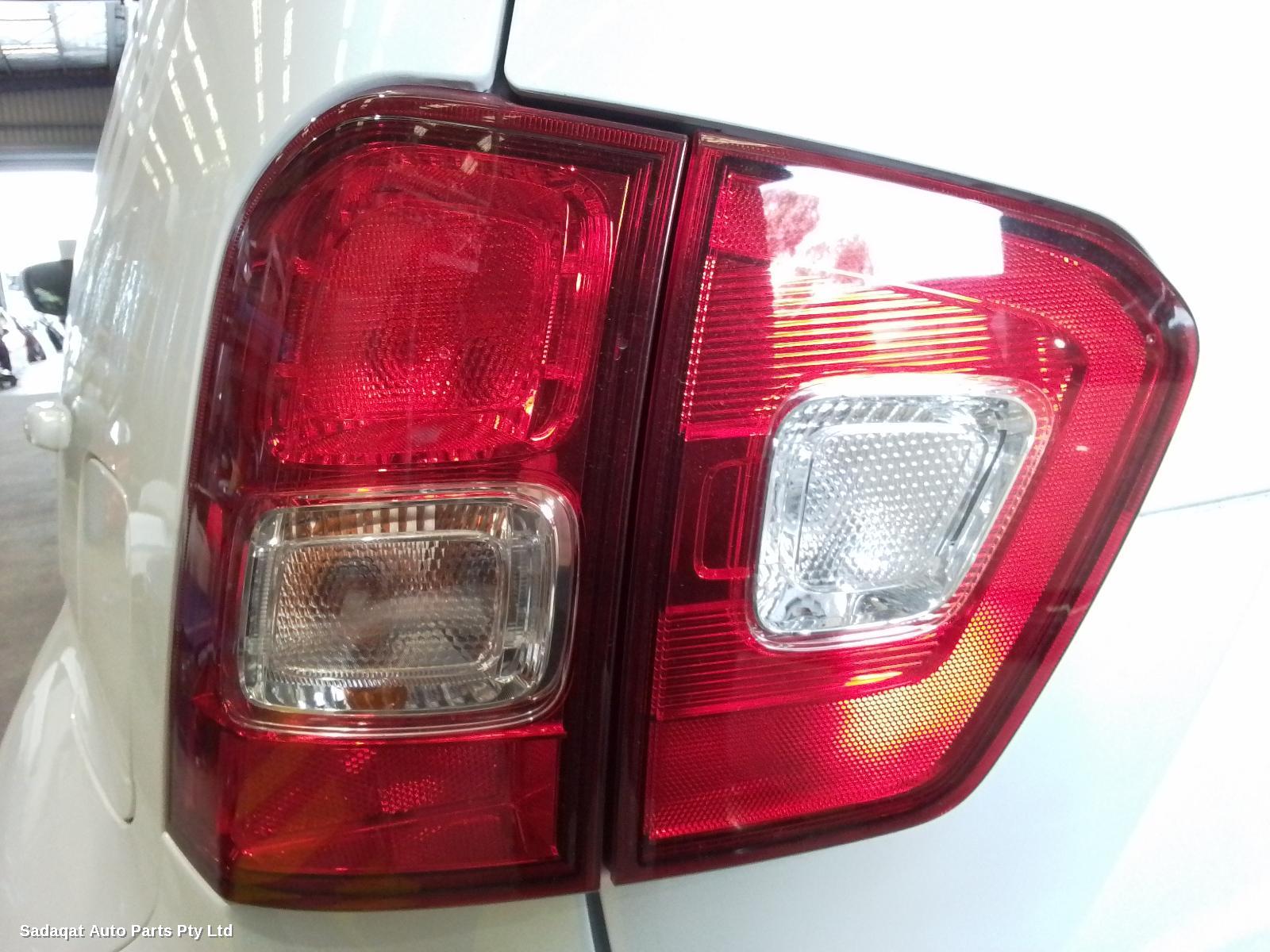 Suzuki Ignis Right Headlamp