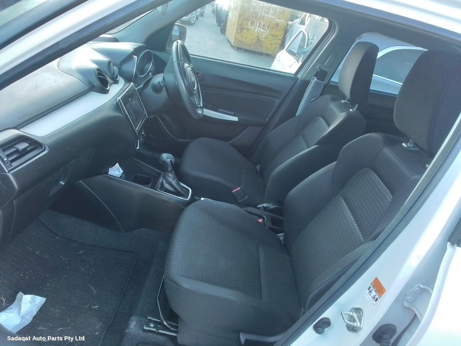 Suzuki Swift Right Door Mirror