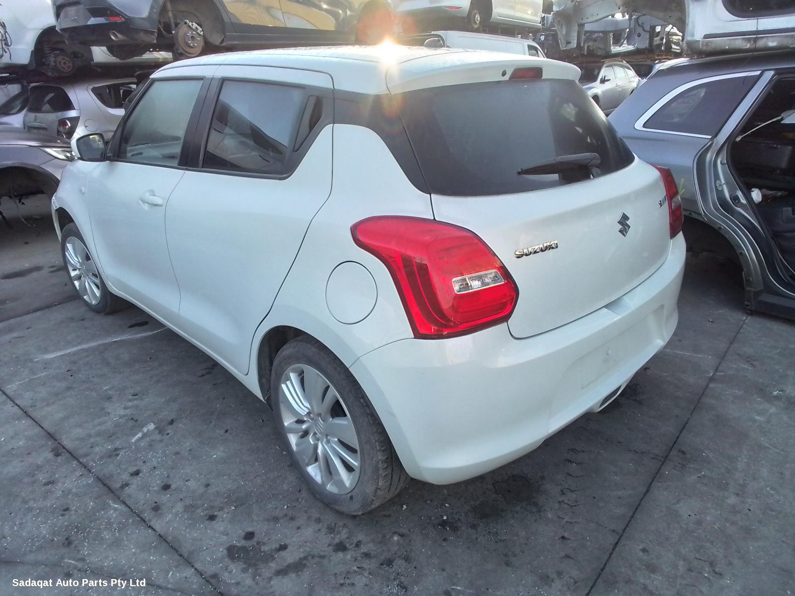 Suzuki Swift Right Door Mirror