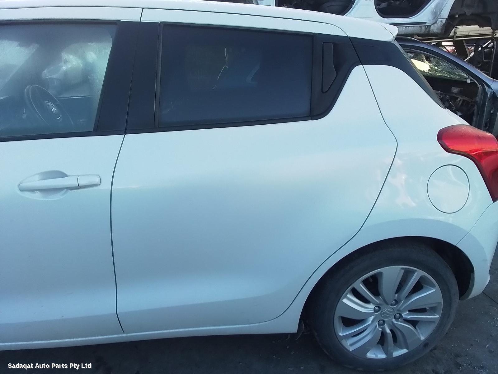 Suzuki Swift Right Door Mirror