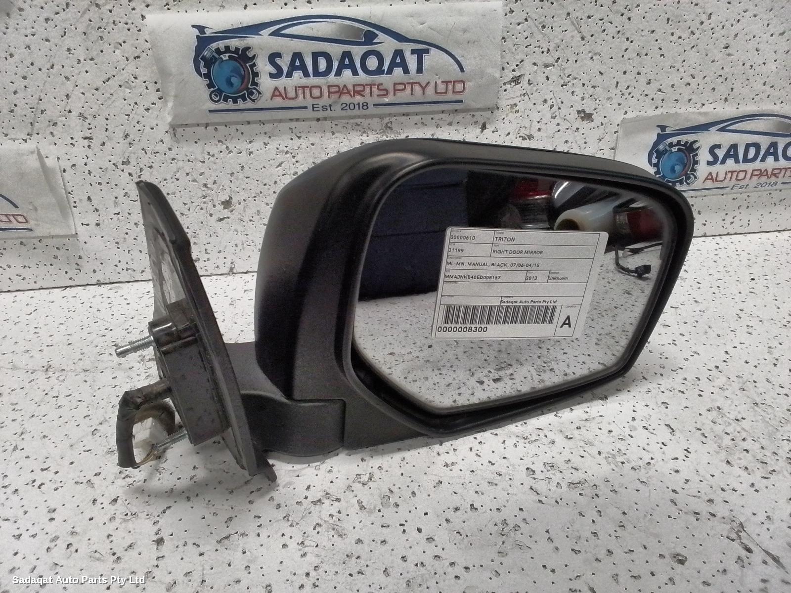 Mitsubishi Triton Right Door Mirror