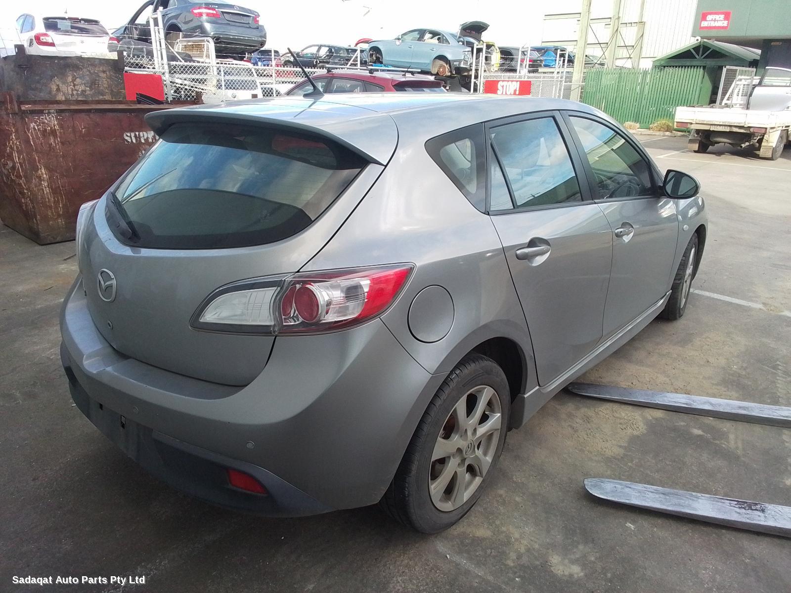 Mazda 3 R/bar Bracket/reinfo