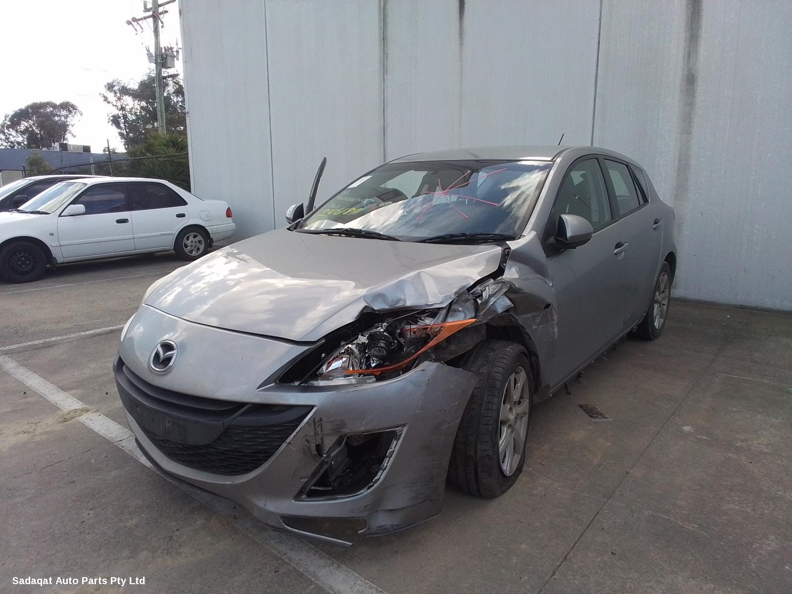 Mazda 3 R/bar Bracket/reinfo