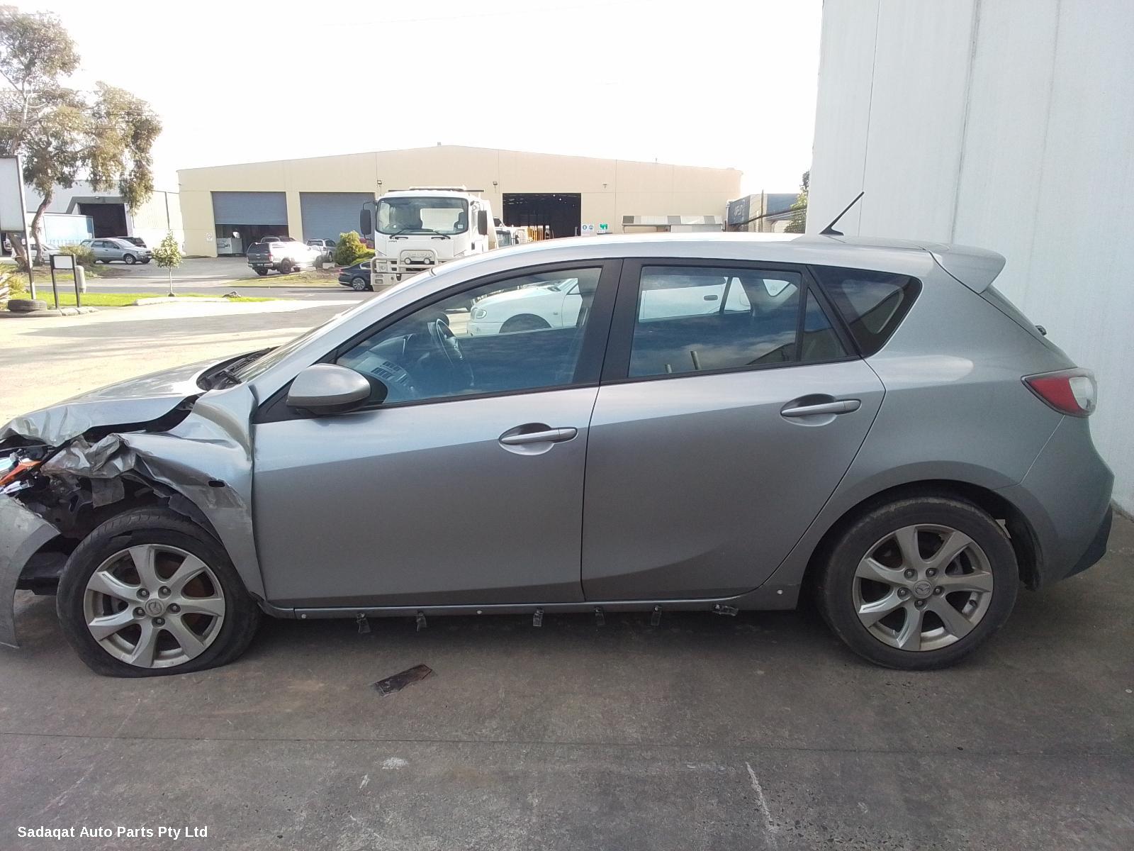 Mazda 3 R/bar Bracket/reinfo