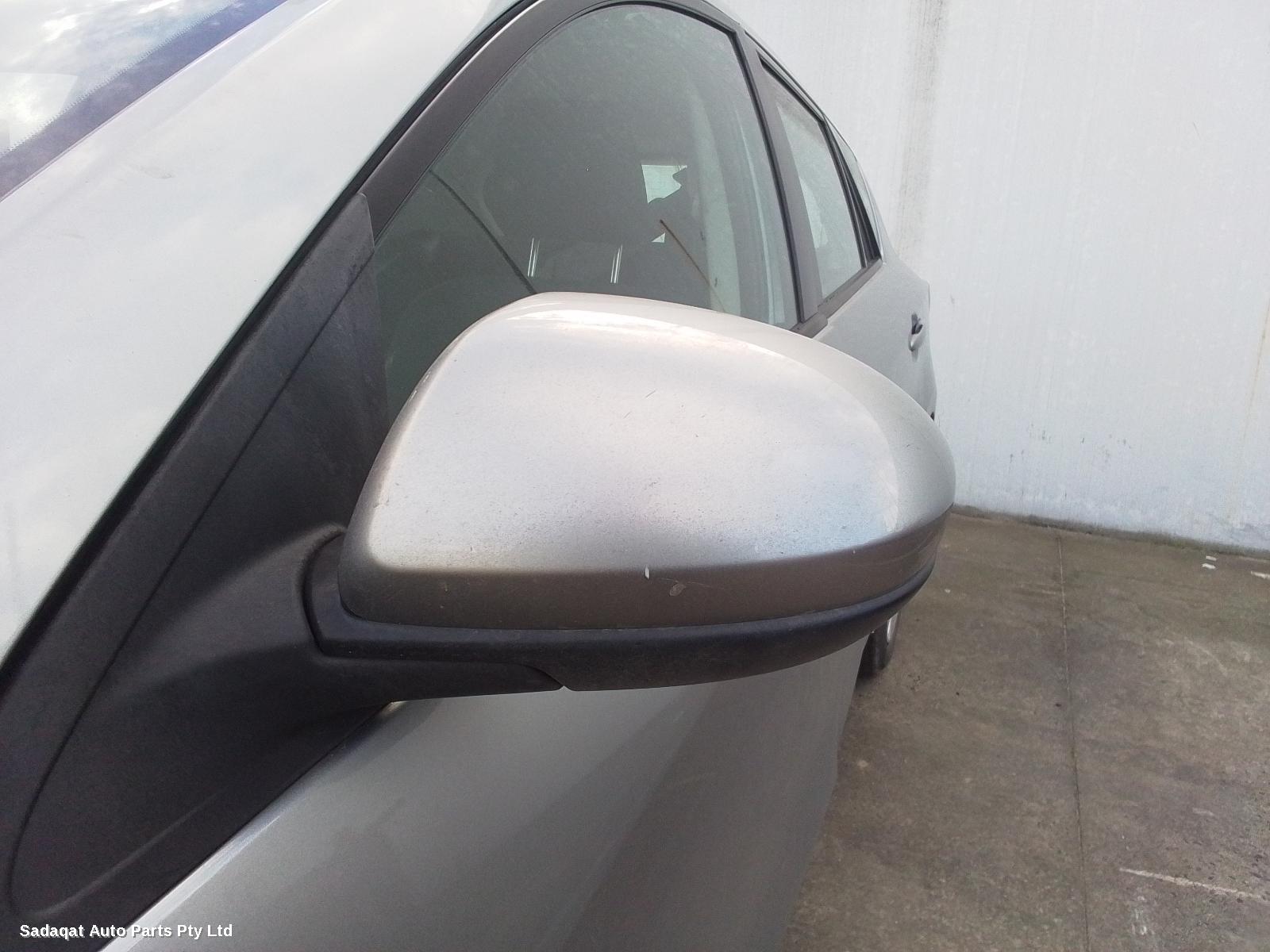 Mazda 3 R/bar Bracket/reinfo