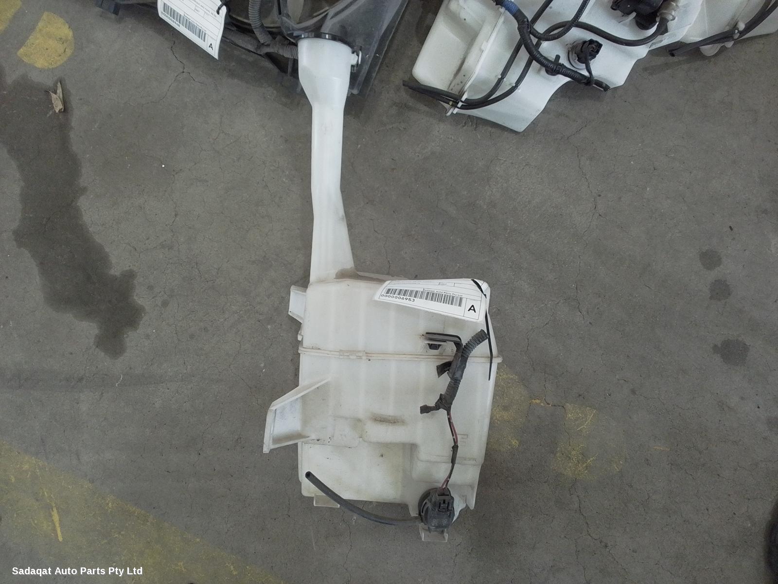 Toyota Camry Washer Bottle