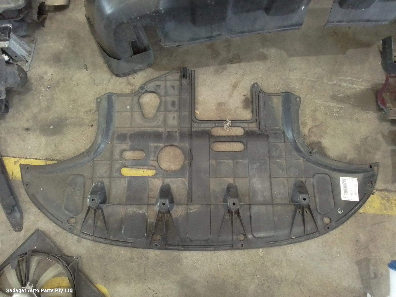Hyundai I30 Lower_engine_splash_tray