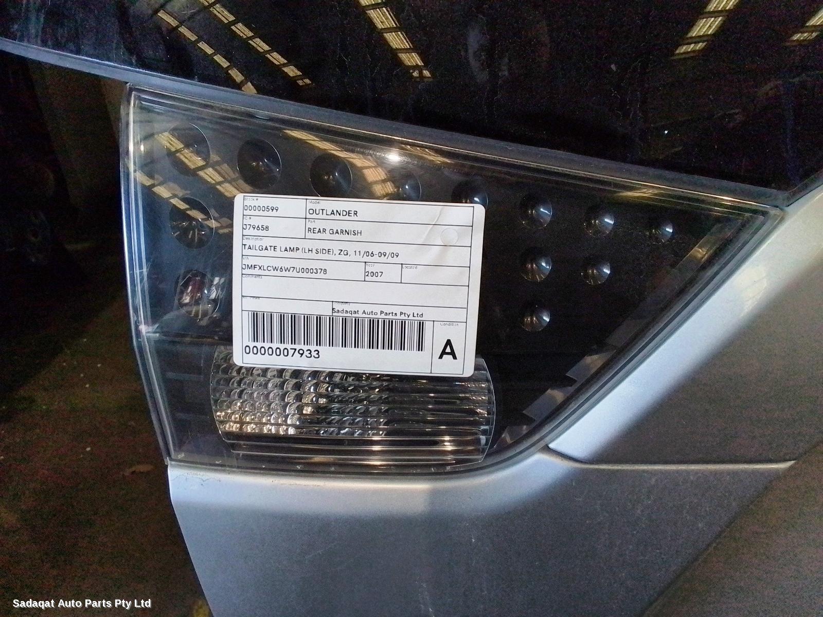 Mitsubishi Outlander Rear Garnish