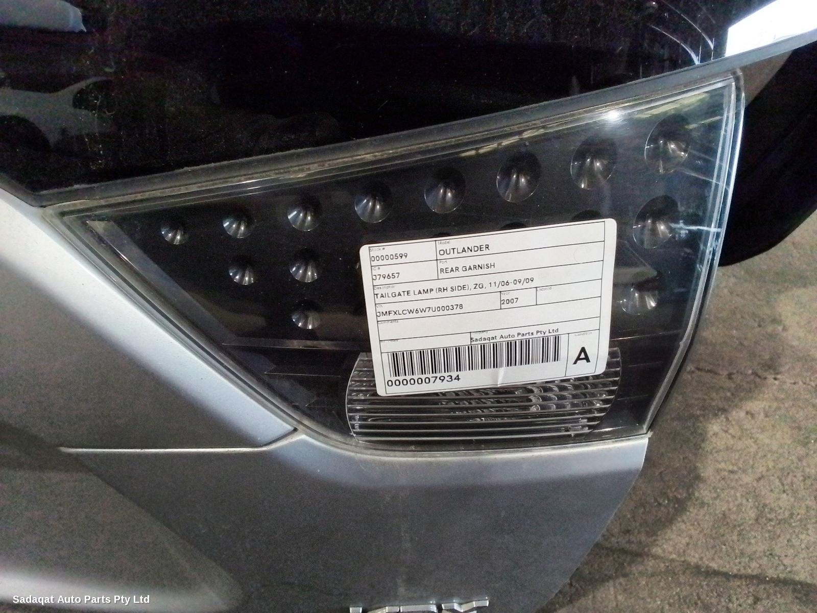 Mitsubishi Outlander Rear Garnish