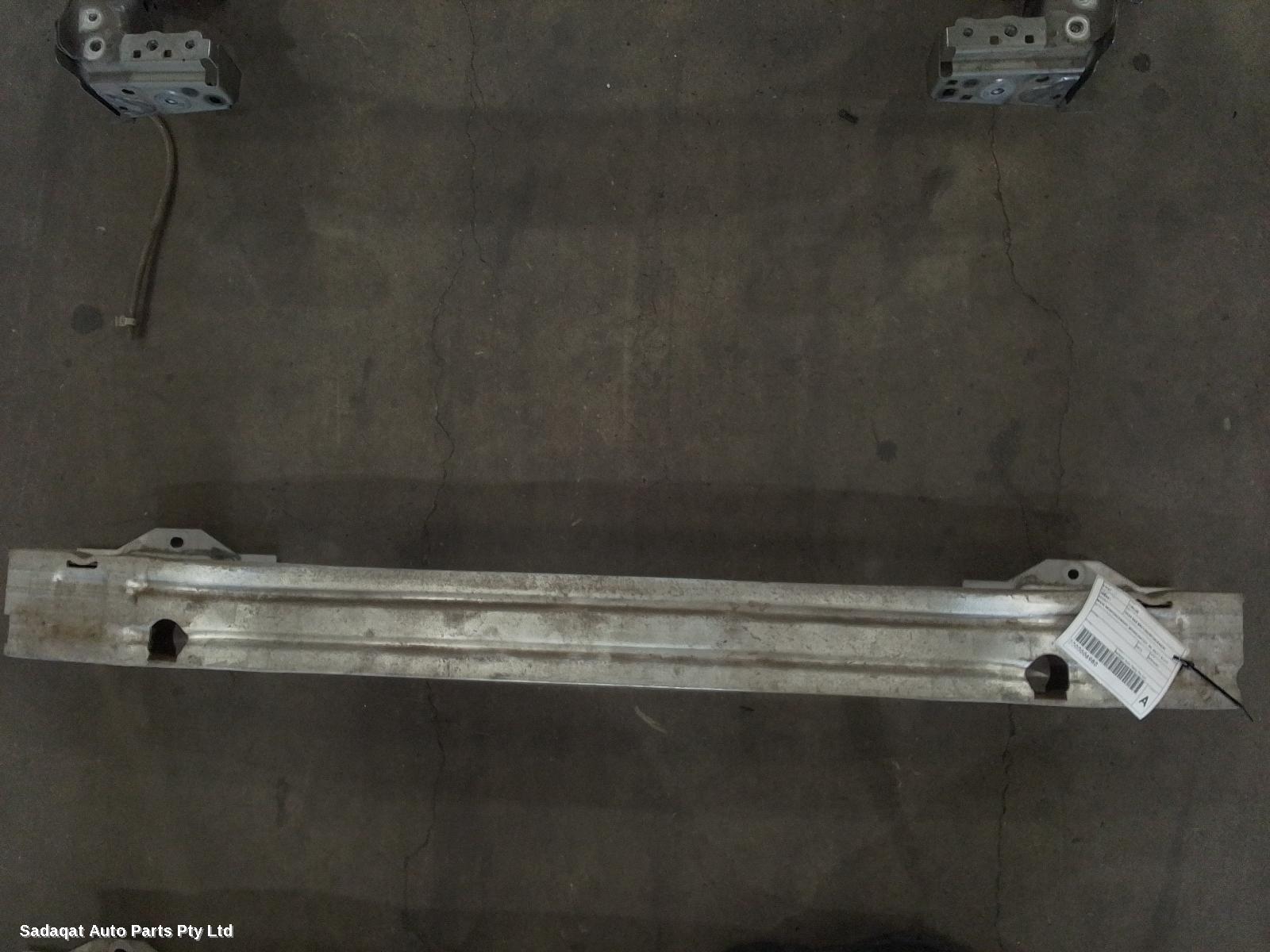 Holden Cruze R/bar Bracket/reinfo