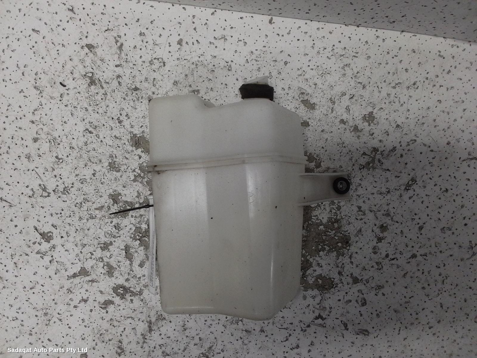 Toyota Rav4 Air Cleaner/box