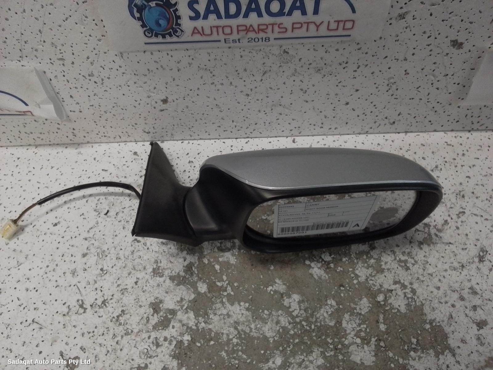 Toyota Camry Right Door Mirror