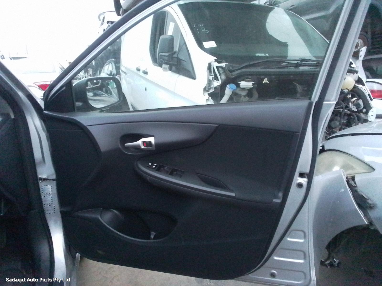 Toyota Corolla Left Taillight