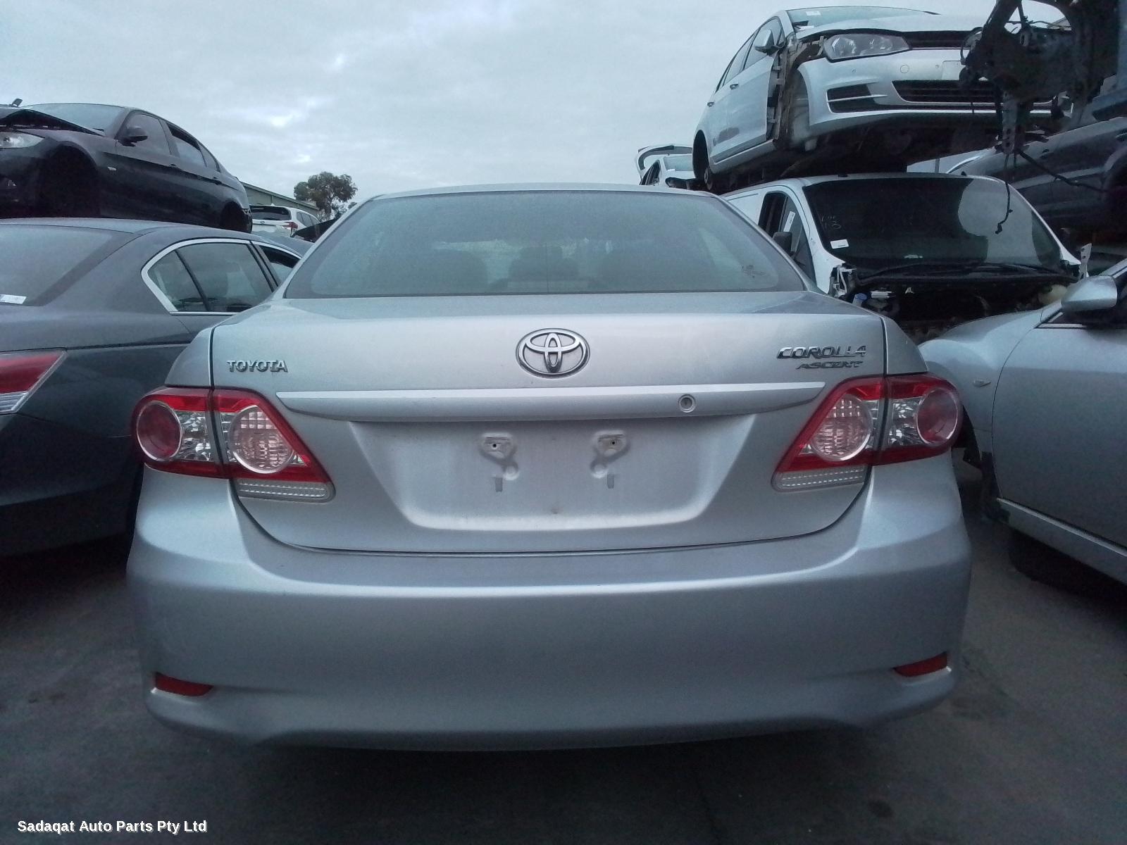 Toyota Corolla Left Taillight