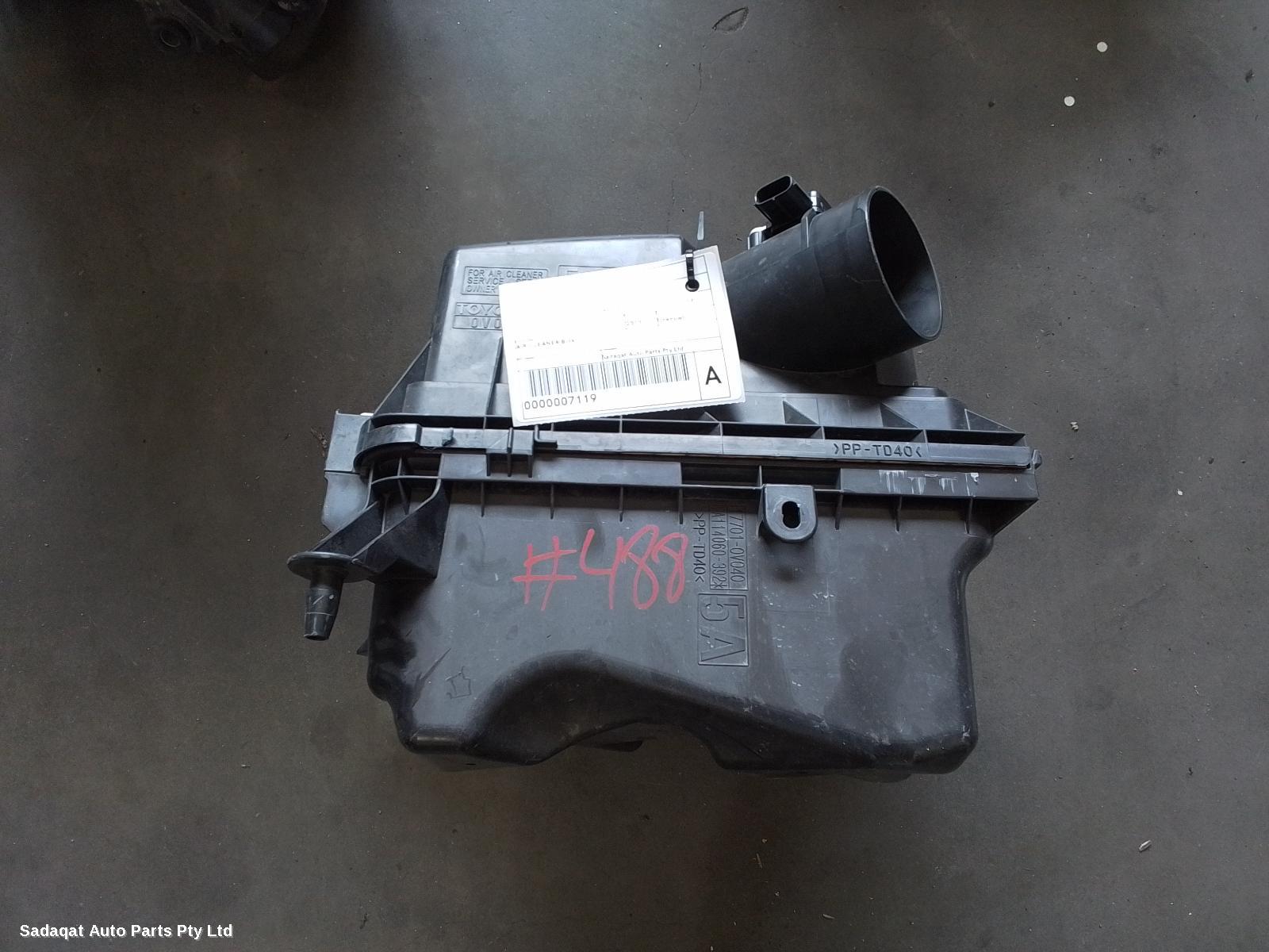 Toyota Camry Air Cleaner/box