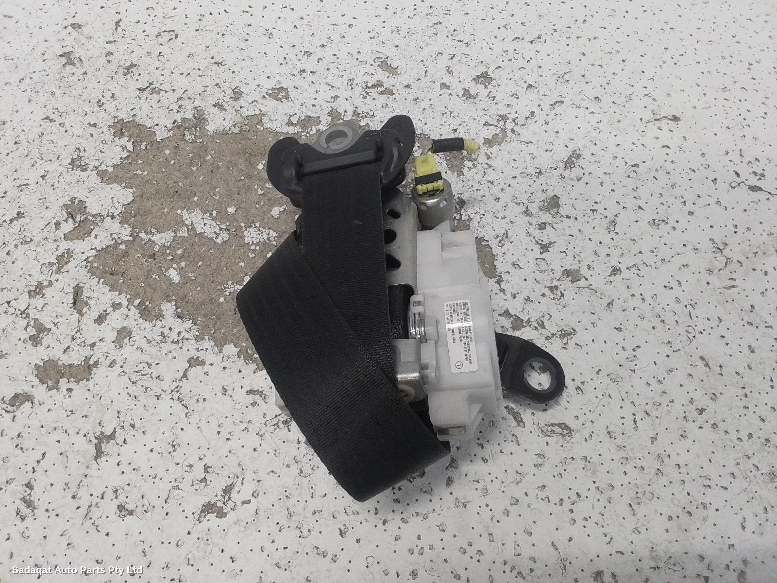 Lexus Is250/is250c Seatbelt/stalk