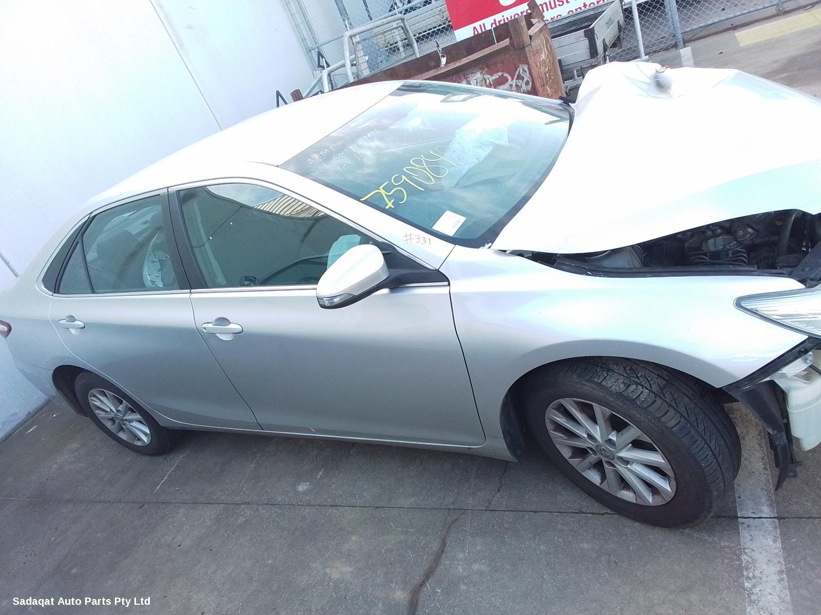 Toyota Camry Left Rear Door/sliding