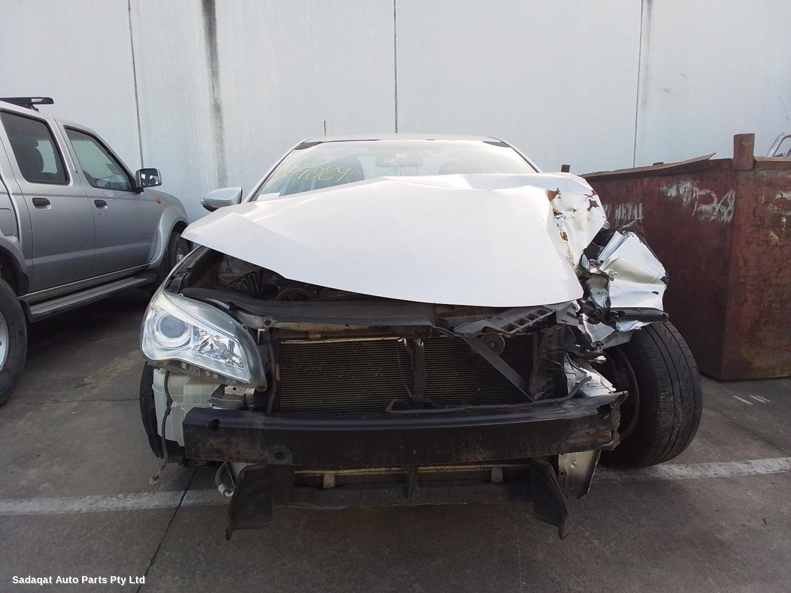 Toyota Camry Left Rear Door/sliding