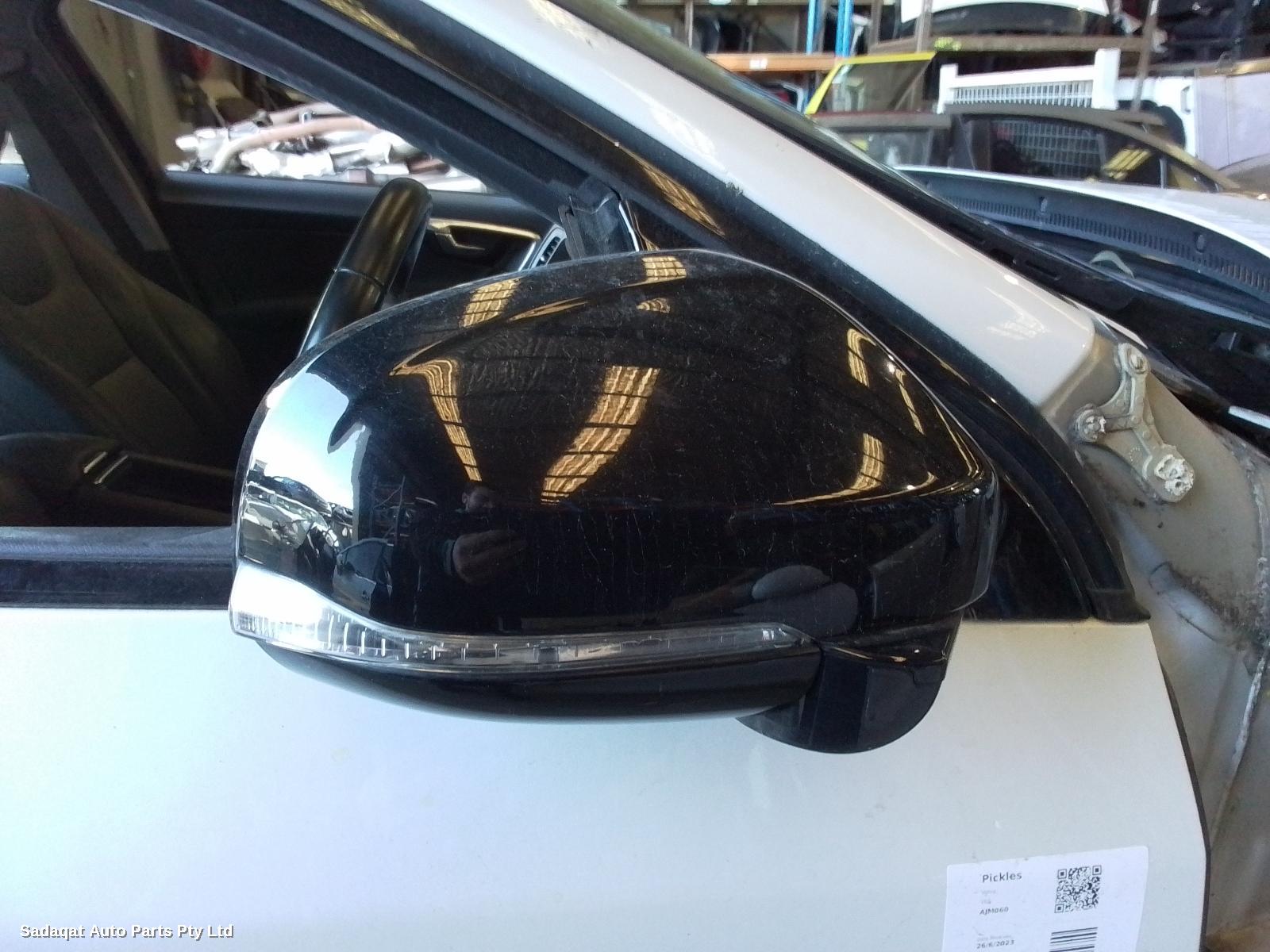 Volvo S60/v60 Front Seat