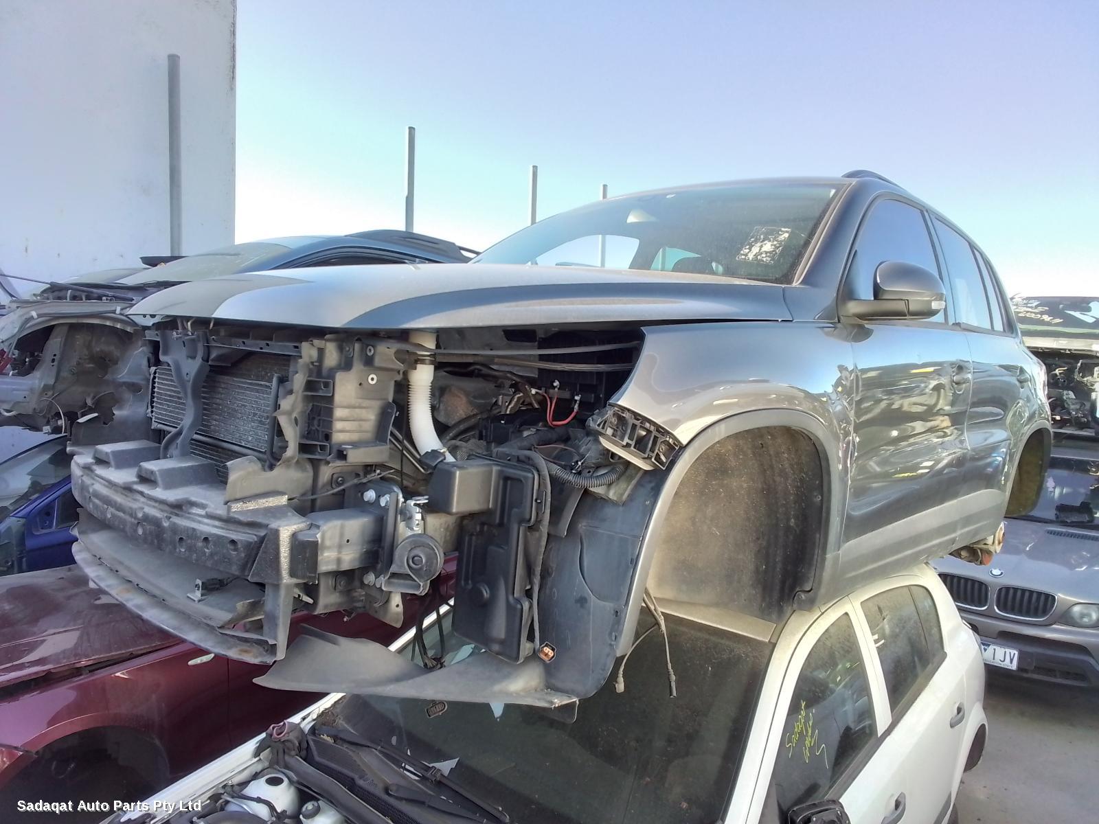 Volkswagen Tiguan Rear Bumper