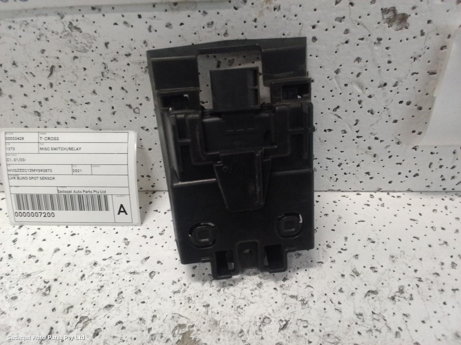 Volkswagen T-cross Misc Switch/relay