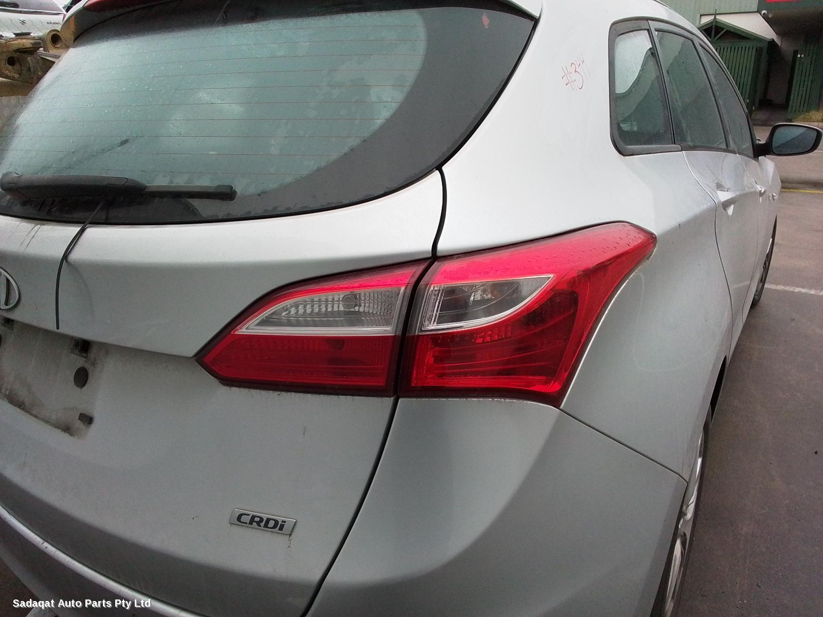 Hyundai I30 Right Front Door