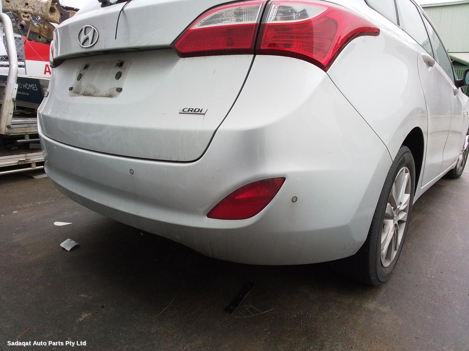 Hyundai I30 Right Front Door