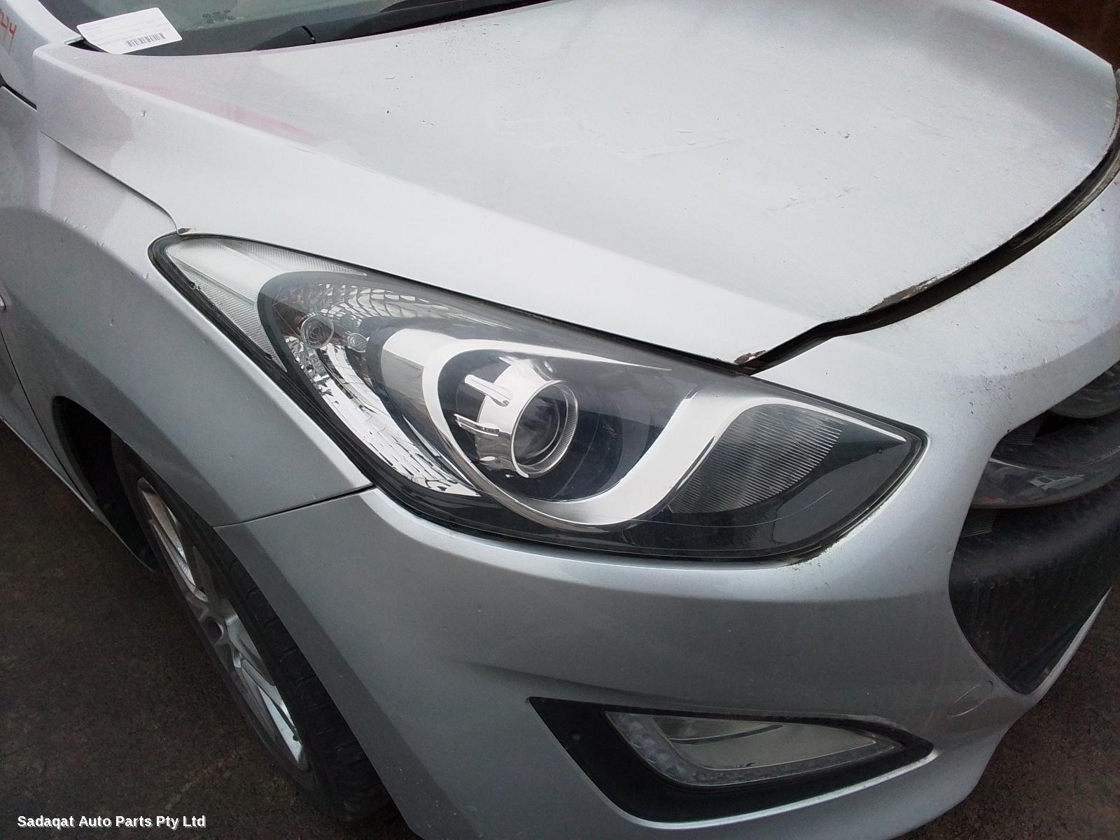 Hyundai I30 Right Front Door