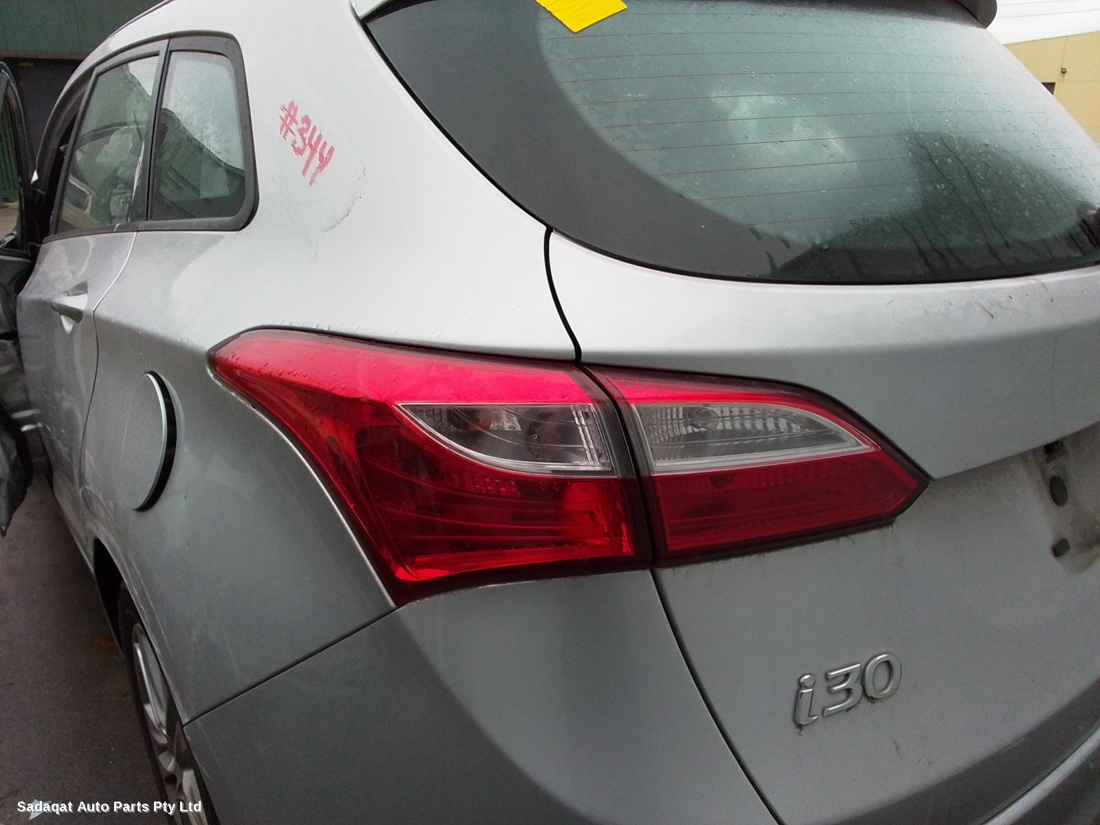 Hyundai I30 Right Front Door