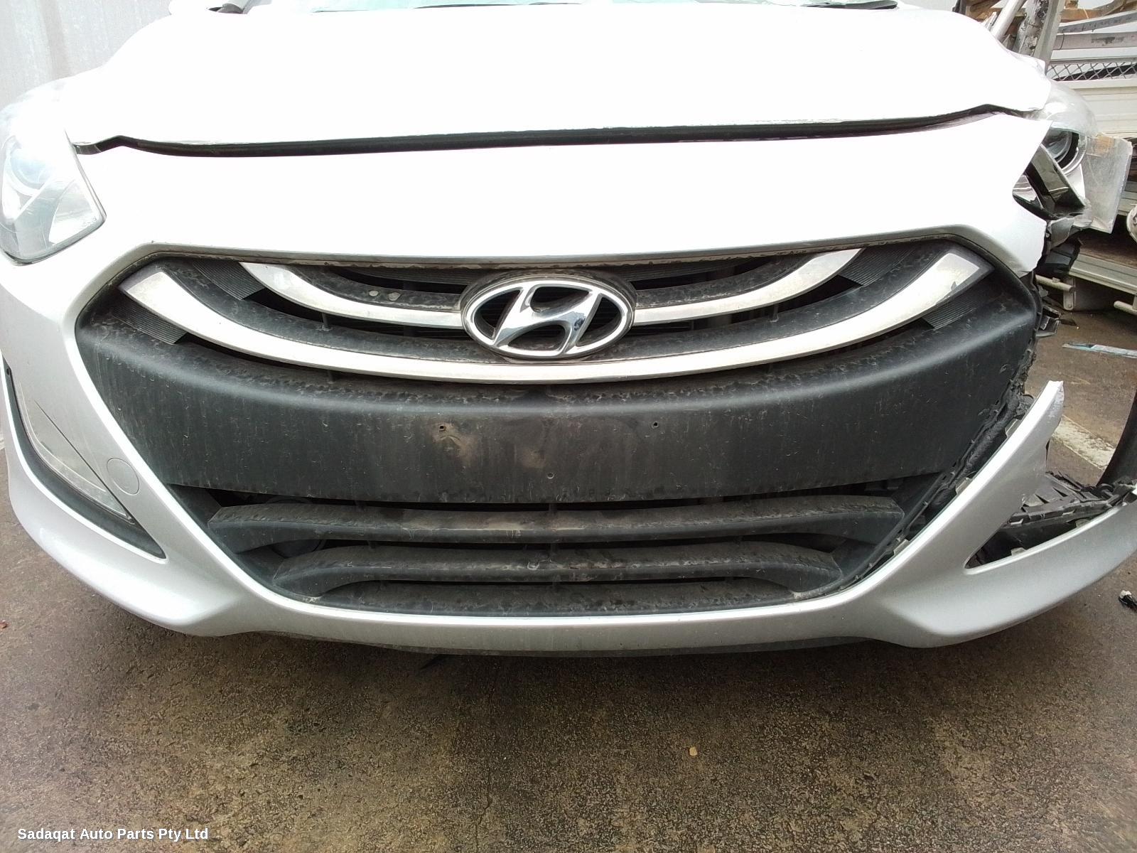 Hyundai I30 Right Front Door