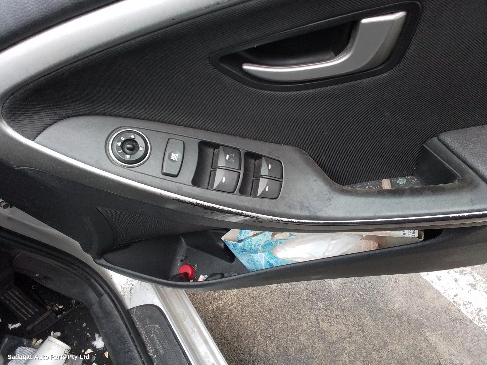Hyundai I30 Right Front Door