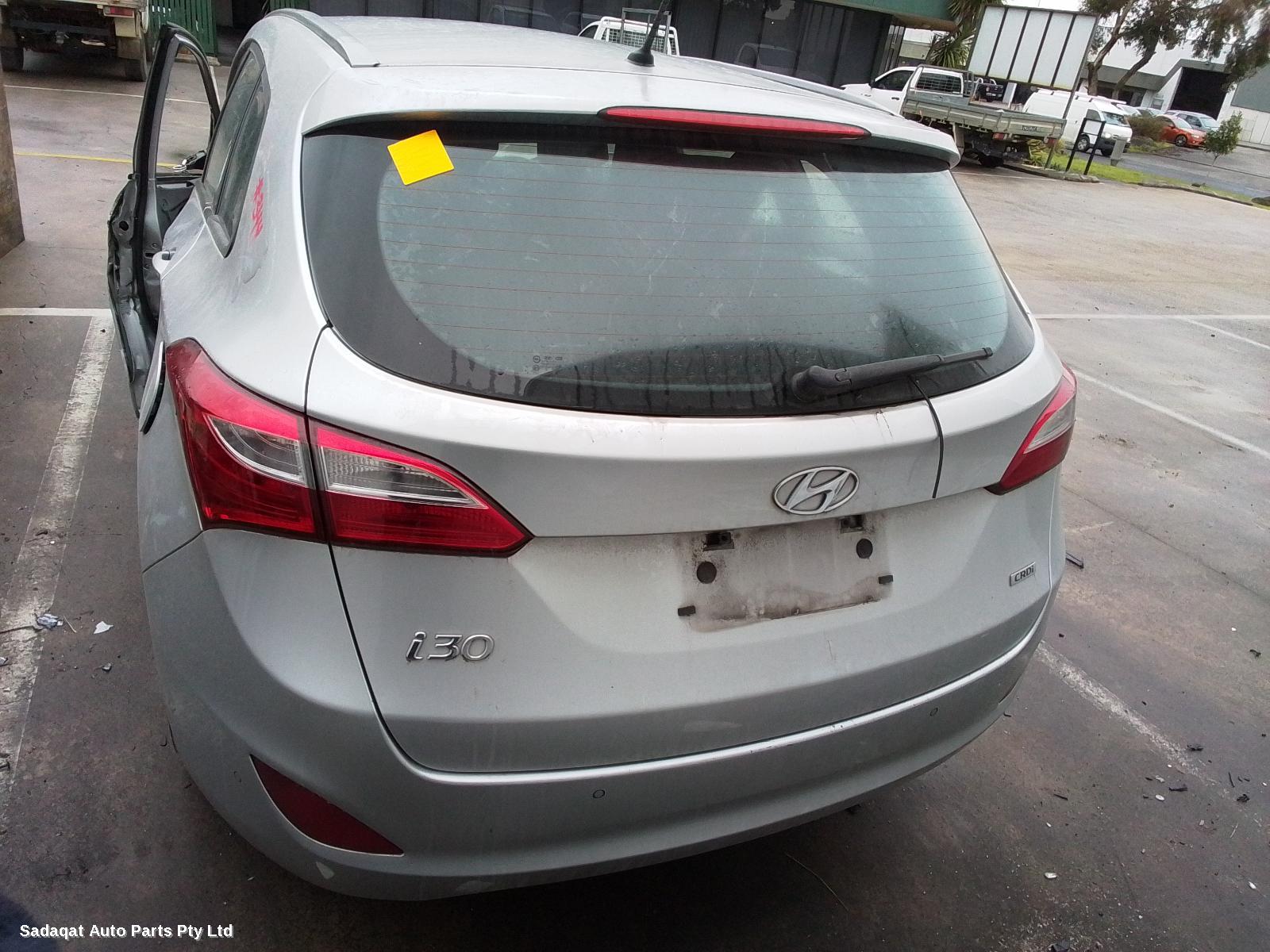 Hyundai I30 Right Front Door