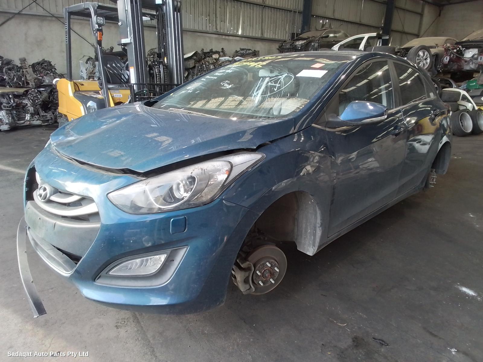 Hyundai I30 Left Headlamp
