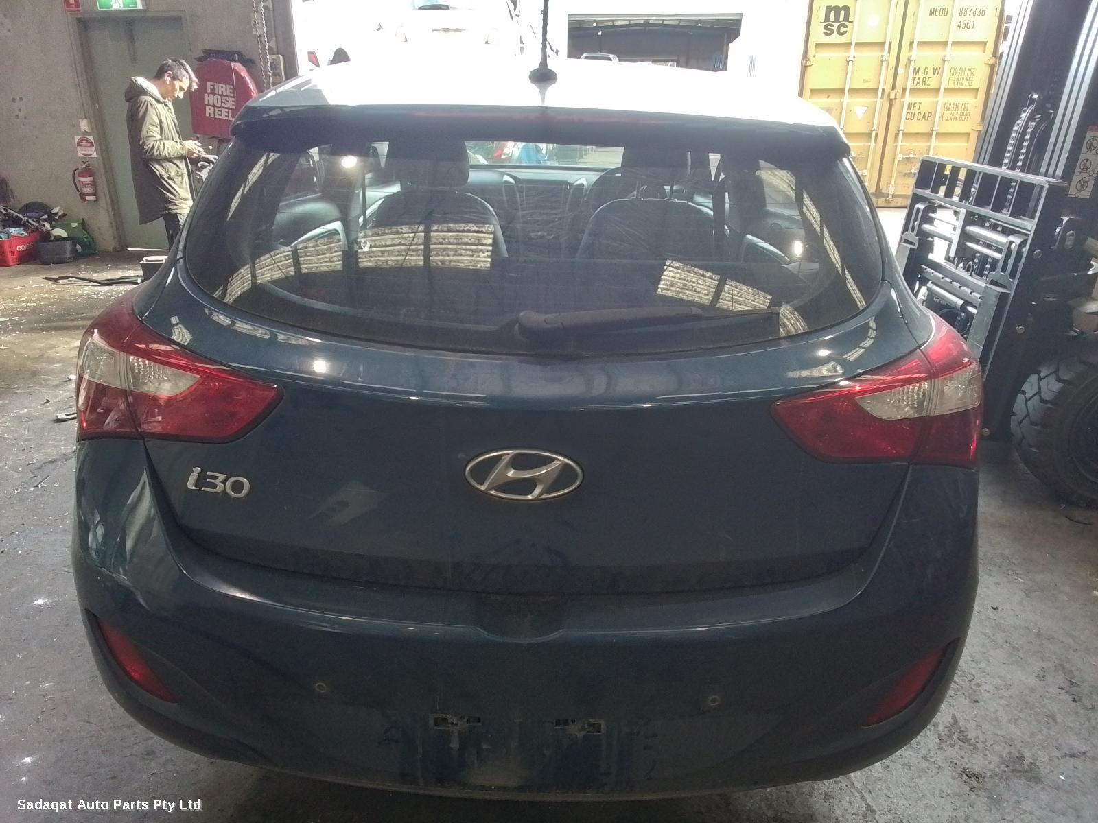 Hyundai I30 Left Headlamp
