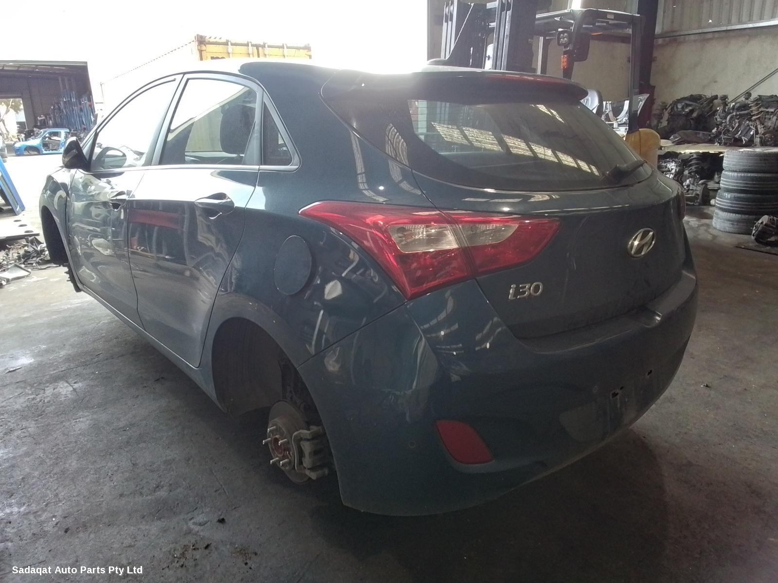 Hyundai I30 Left Headlamp