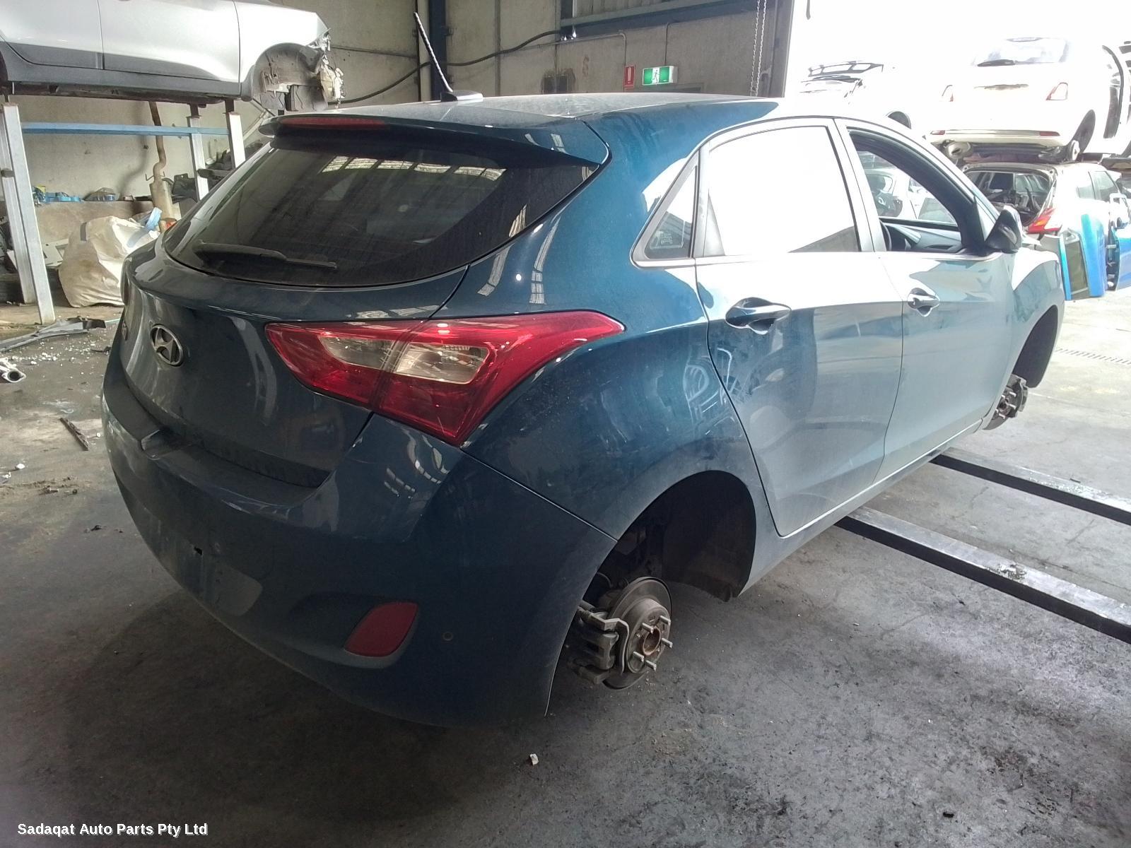 Hyundai I30 Left Headlamp