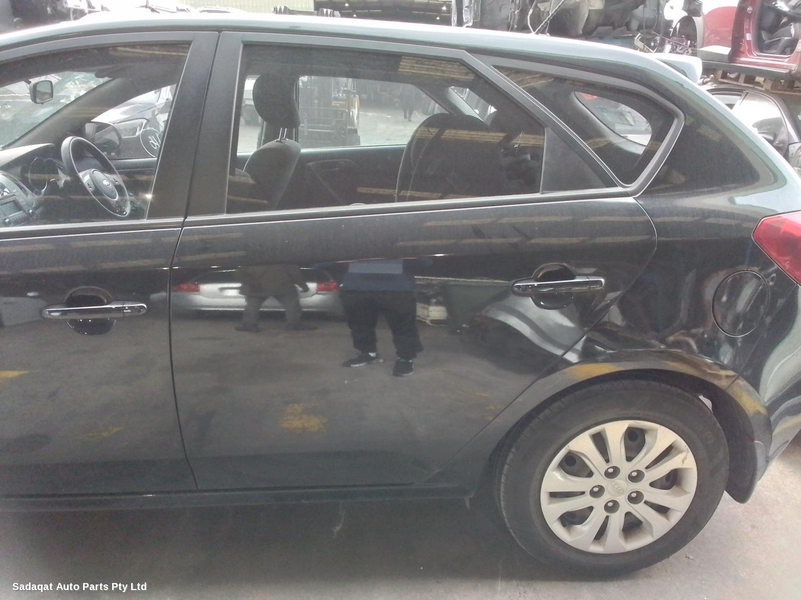 Kia Cerato Left Guard