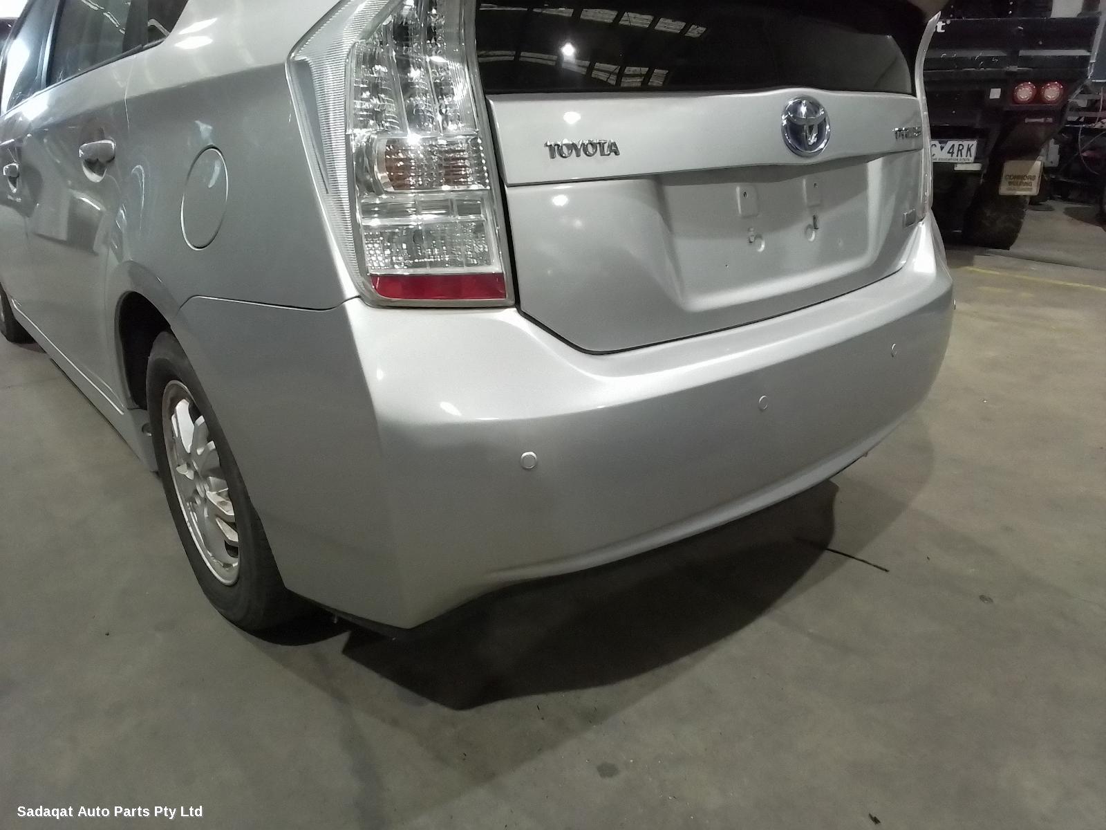 Toyota Prius Right Guard