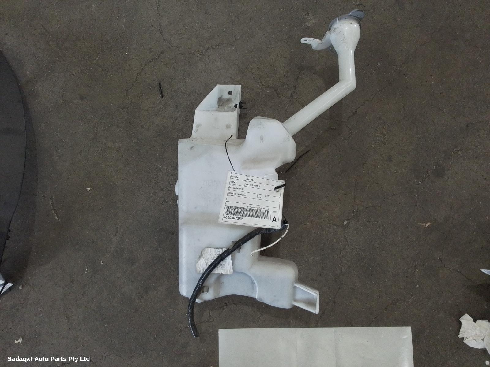 Nissan Qashqai Washer Bottle