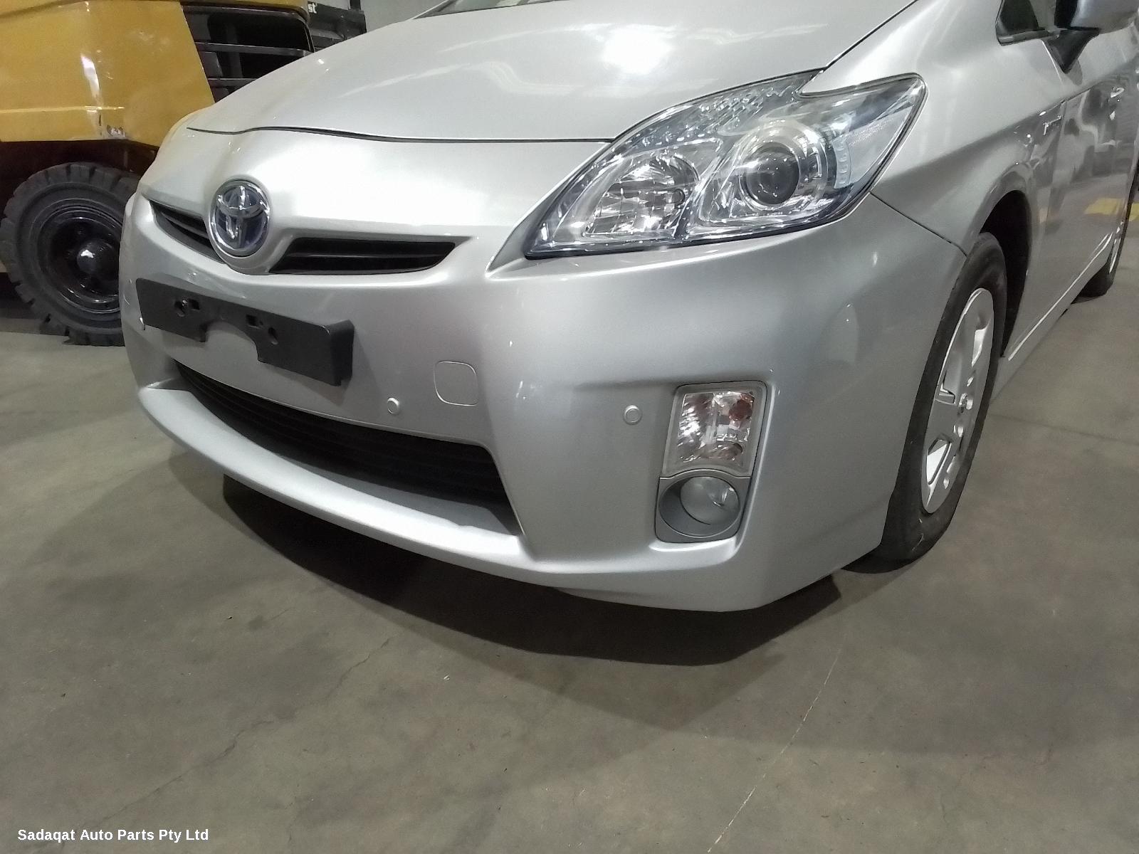 Toyota Prius Right Guard