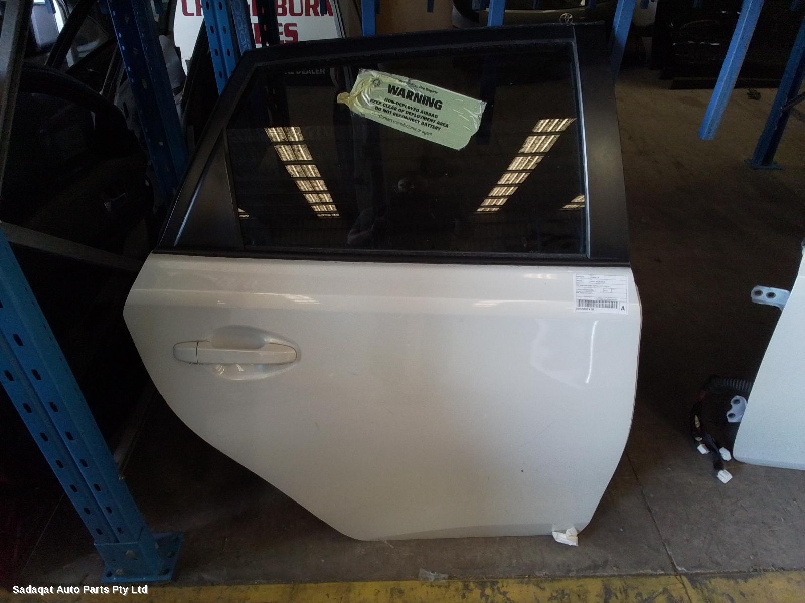 Toyota Corolla Right_rear_door_sliding