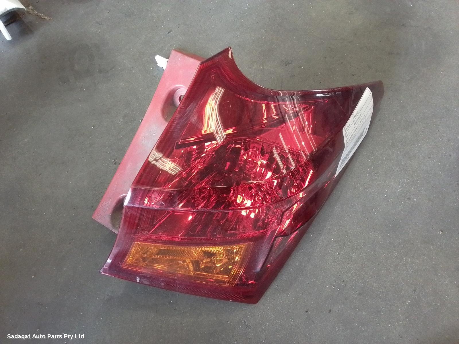 Toyota Corolla Right Taillight