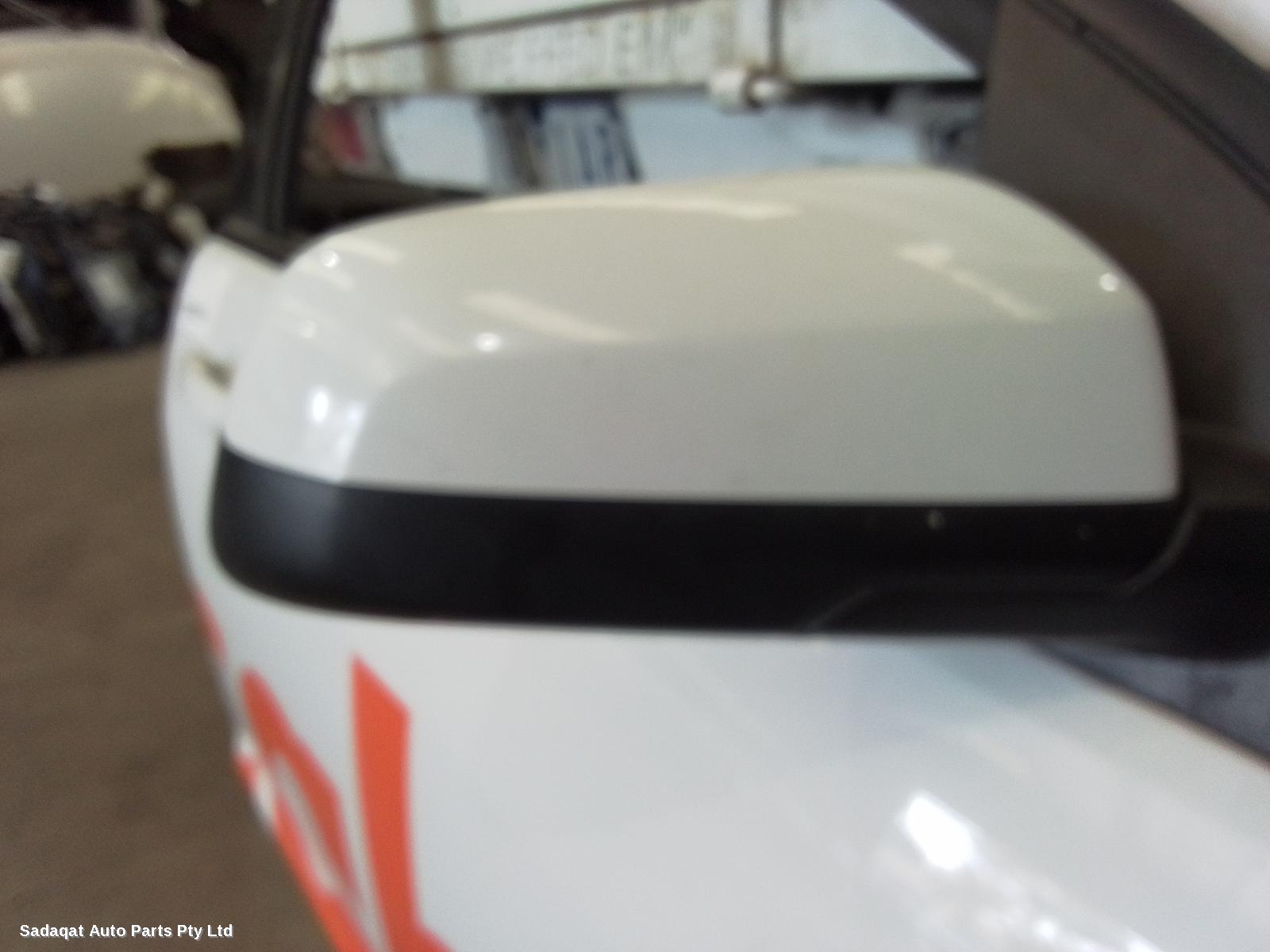 Holden Commodore Right Door Mirror