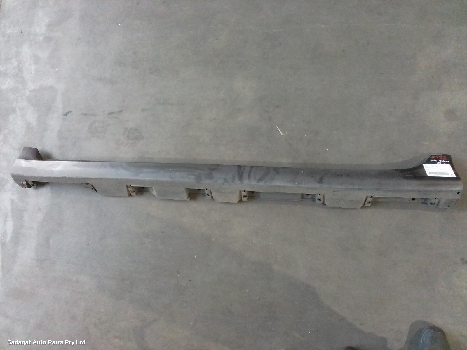 Suzuki Baleno Side Step/skirt