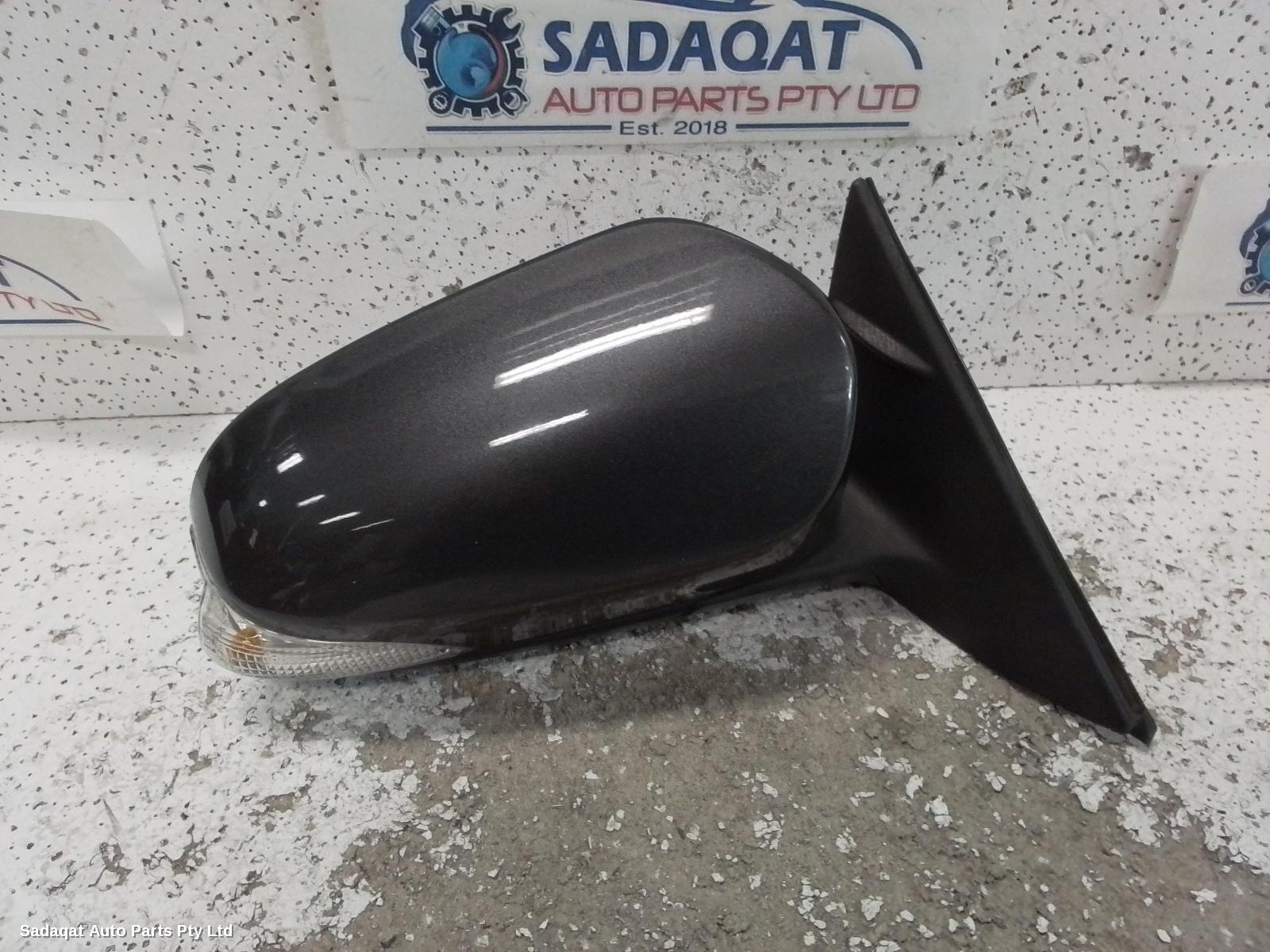 Toyota Camry Right Door Mirror