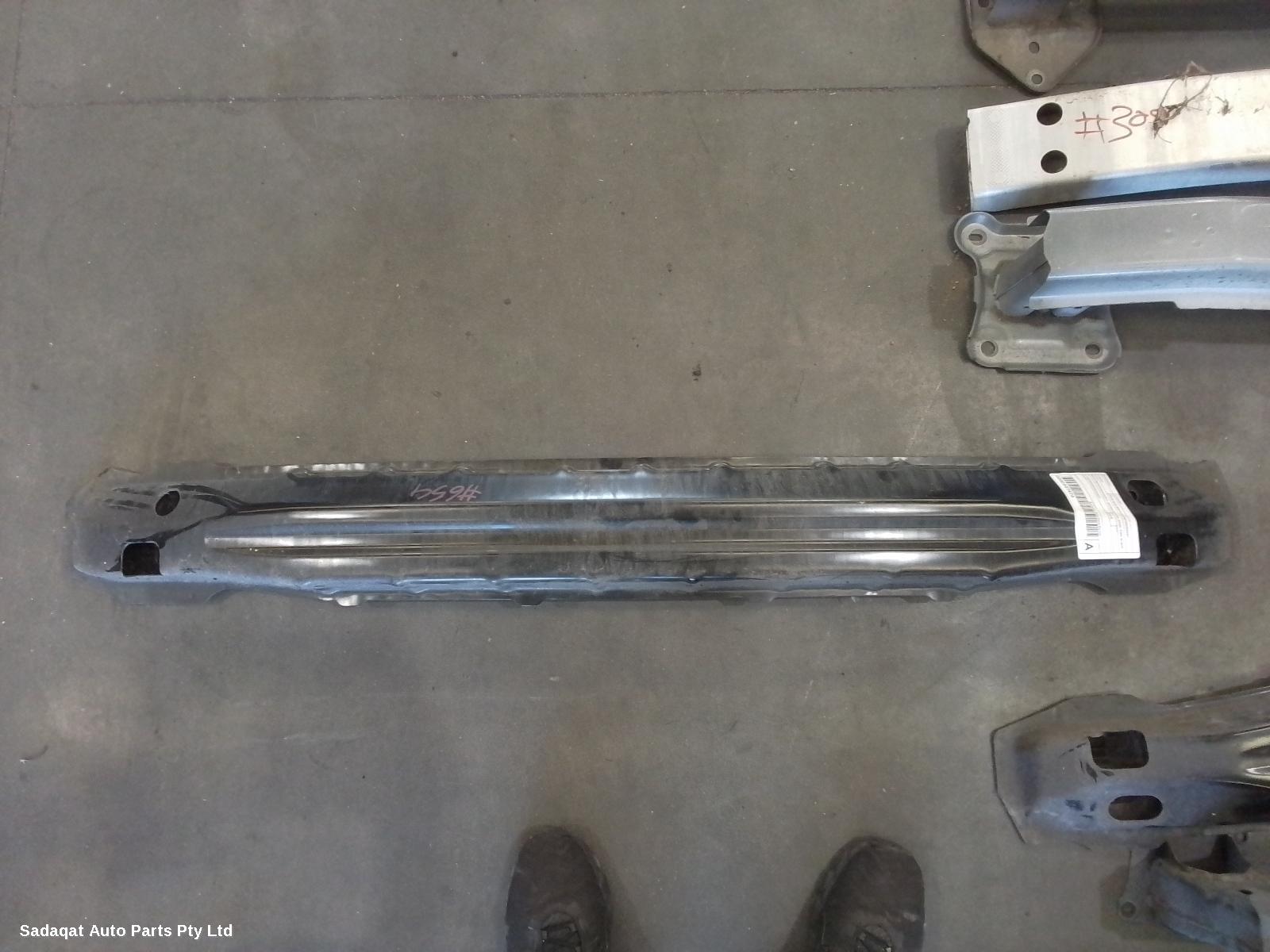 Toyota Camry R/bar Bracket/reinfo