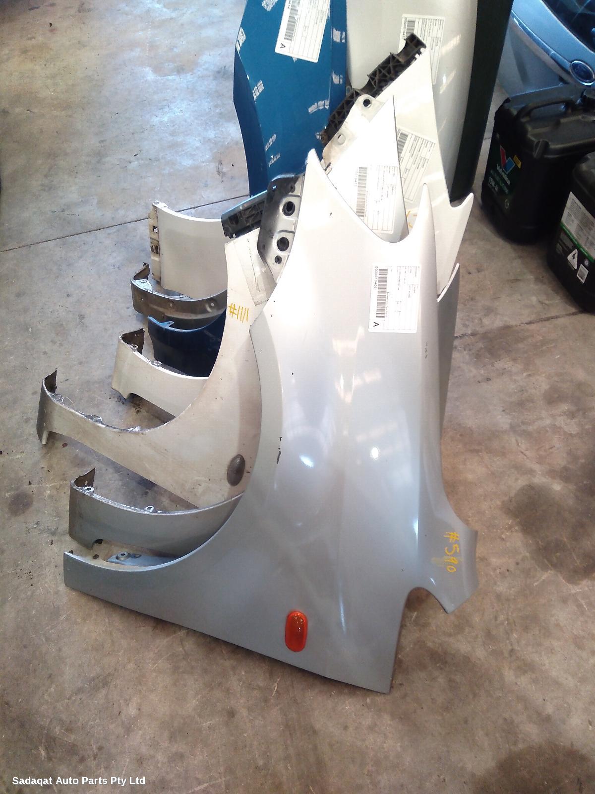 Volkswagen Caddy Left Guard