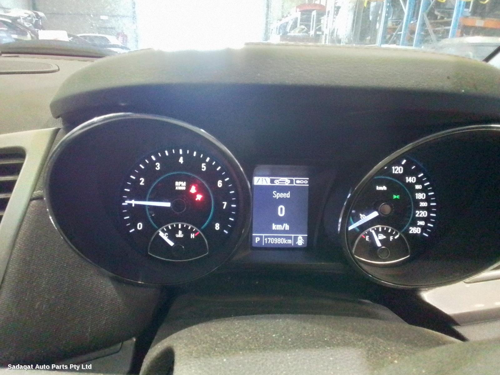 Holden Commodore Right_rear_door_sliding