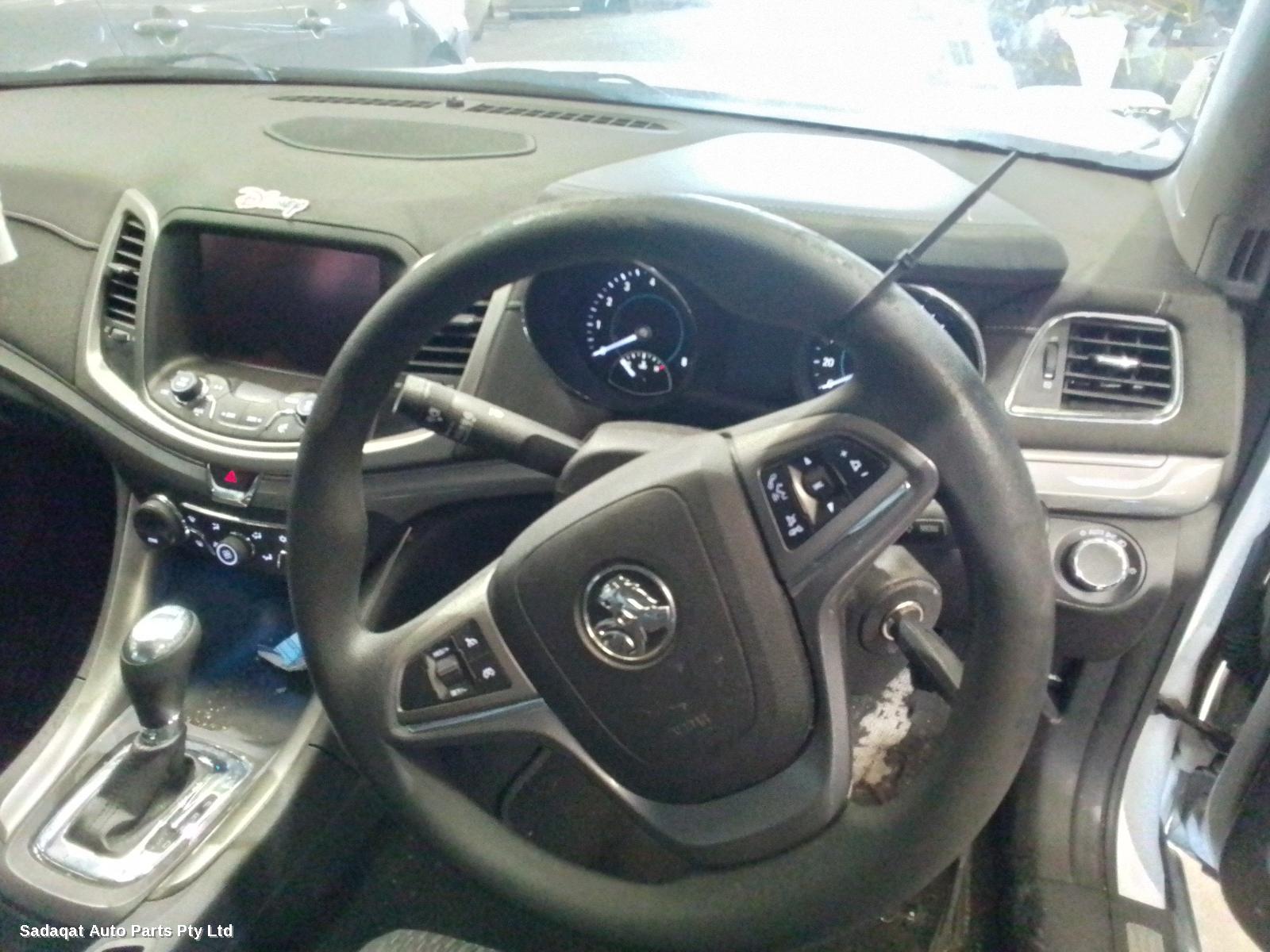 Holden Commodore Right_rear_door_sliding